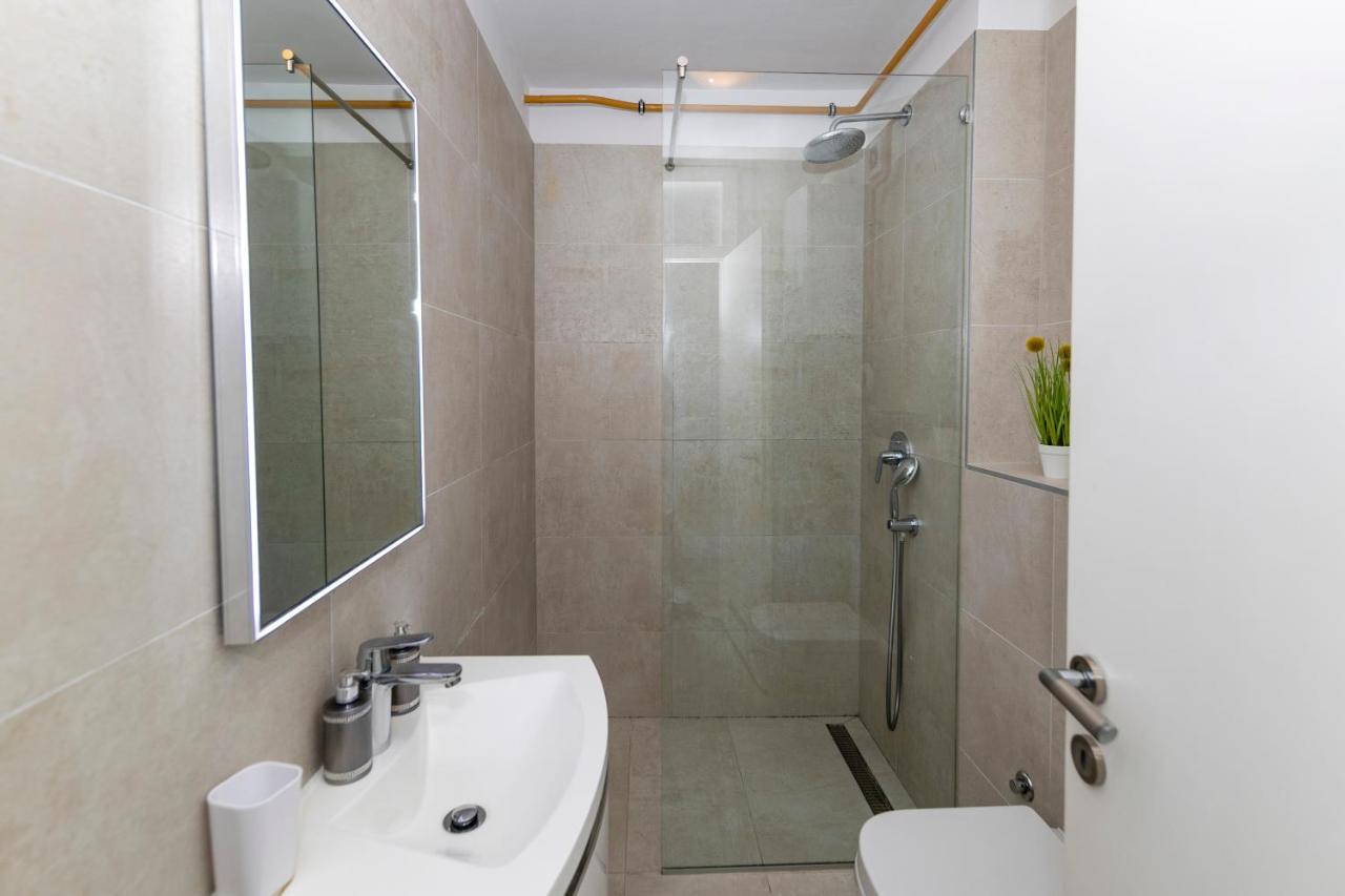 Lusea Apartment Zára Kültér fotó