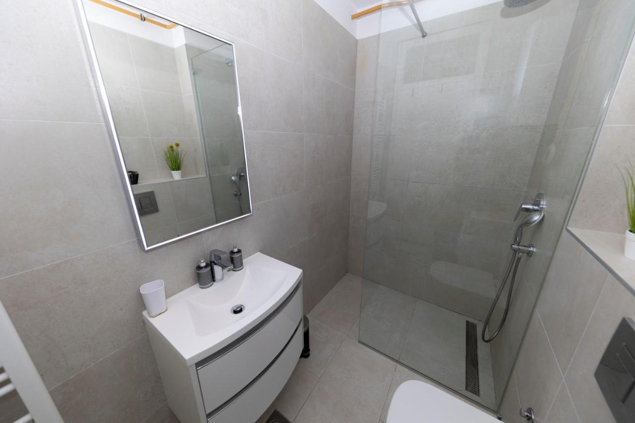 Lusea Apartment Zára Kültér fotó